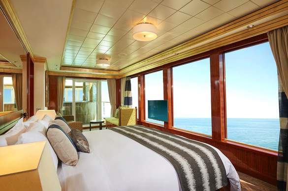 NCL Norwegian Gem The Haven 3-Bedroom Garden Villa 2.jpeg